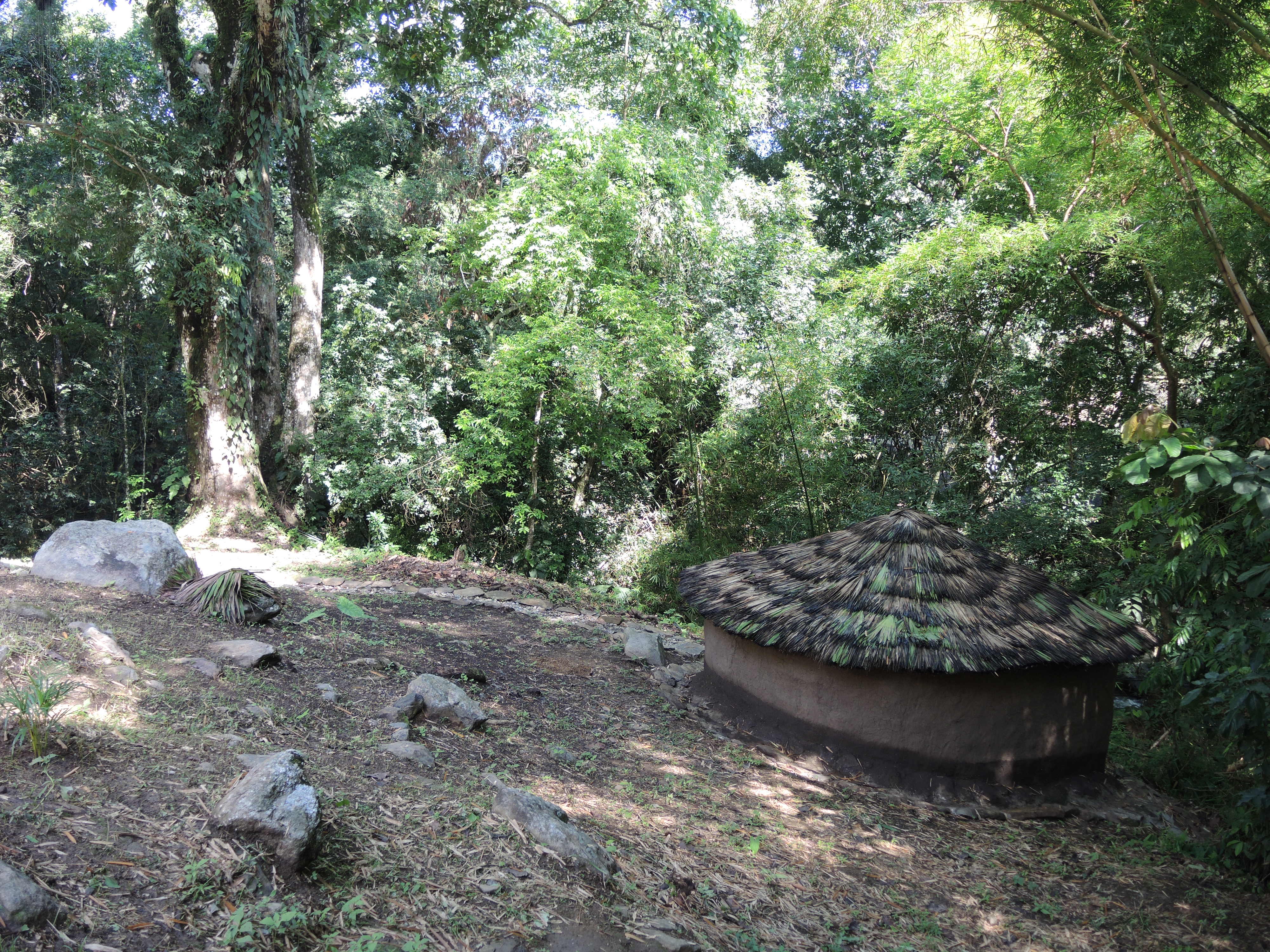 mincahostal10.JPG